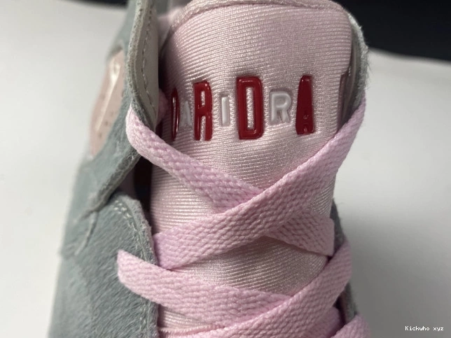 Jordan 7 CT8528-002 Retro Air Neutral Grey 0819